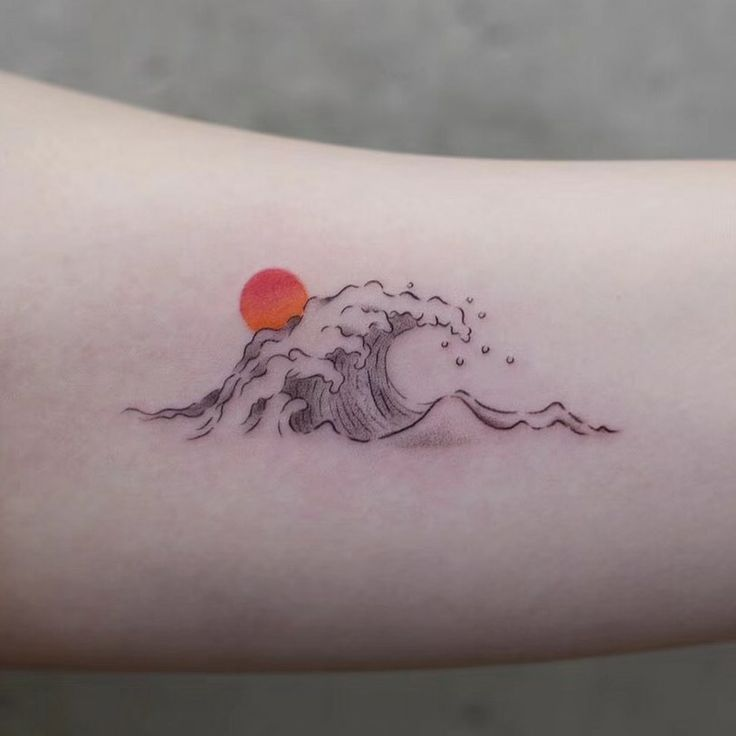Wave Tattoo: Flowing Through Life’s Ups and Downs